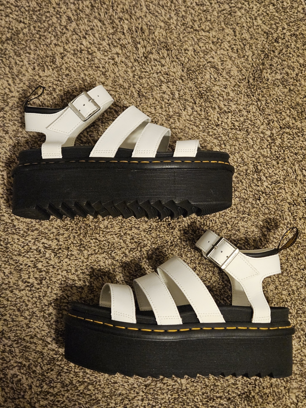 Dr. Martens Blaire Quad Hydro Leather Platform Gladiator Sandals Never Worn Sz 8